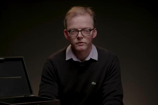 "NAGOVARALI GA DA TO SAMO OBAVI": Ima 44 godine i još uvek je NEVIN! Razlog sve ostavio u neverici