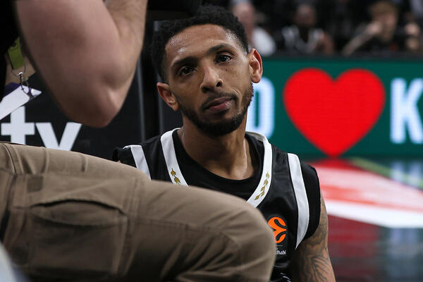 "Navijači se ljute što ne pobeđujemo i razumem to -moramo da igramo bolje"