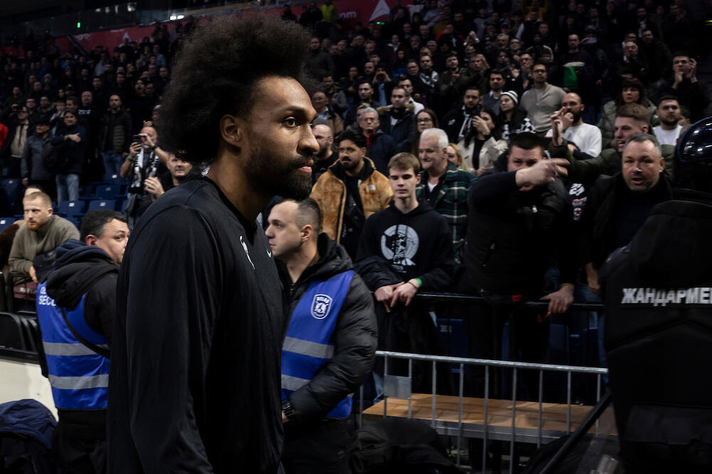 Đoan Penjaroja između redova najavio odlazak Džabarija Parkera?