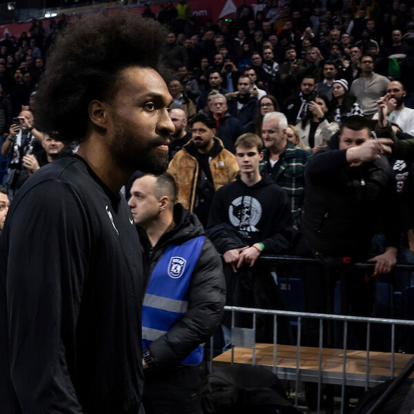 Đoan Penjaroja bez dlake na jeziku o Džabariju Parkeru!