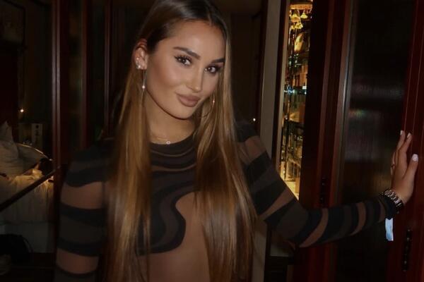 NE NOSI BRUS I BAŠ JE BRIGA! Sestra SRPSKOG FUDBALERA glavna tema - ovako nešto MALO KO BI SMEO DA OBUČE