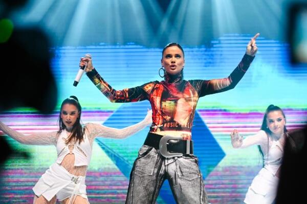 NIŠ ĆE PAMTITI OVU NOĆ ZAUVEK! Milica Pavlović dokazala zašto je na vrhu - digla halu Čair na noge