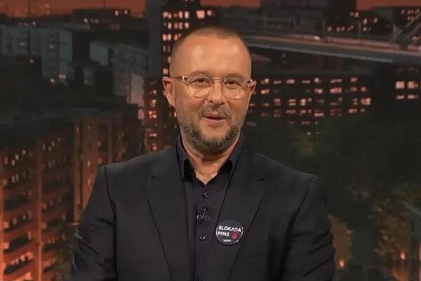 Ivan Ivanović drastično smršao! Voditelj pokazao skroz novo lice, ceo Balkan bruji o jednom detalju (FOTO)