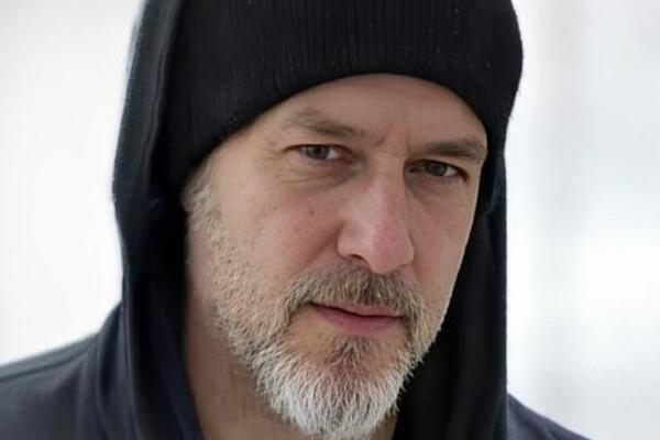 Pronađen nož kojim je izbodena žena na Novom Beogradu! Potraga za napadačem traje više od 20 sati