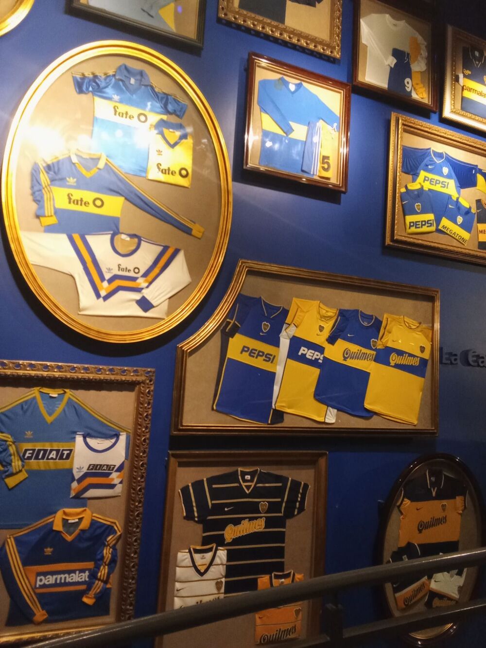 Portal Espreso.rs na legendarnoj Bombonjeri - novogodišnji specijal