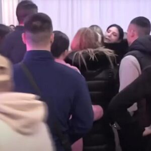 MUK NA PINKU! Nacija u šoku zbog IZBAČENE UČESNICE! Produkcija nije imala milosti - ona ZATEČENA