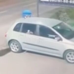 "Kako je Grinč ukrao Božić, balkanska verzija": Ovo muškarcu iz Zemuna ništa nije sveto, šta je uradio! Au! (VIDEO)