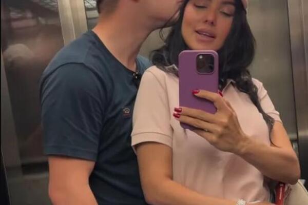 VELIKO SLAVLJE KOD TANJE SAVIĆ! U jeku ljubavi sa PILOTOM, objavila najlepše vesti - RADOST