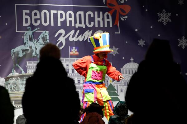 &bdquo;BEOGRADSKA ZIMA&ldquo; NA PLATOU KOD HRAMA SVETOG SAVE I TAŠMAJDANSKOM PARKU: Programima oduševljeni najmlađi sugrađani