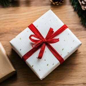 NOVOGODIŠNJI POKLON TE ČEKA OVDE - KLIKNI I PREUZMI GA