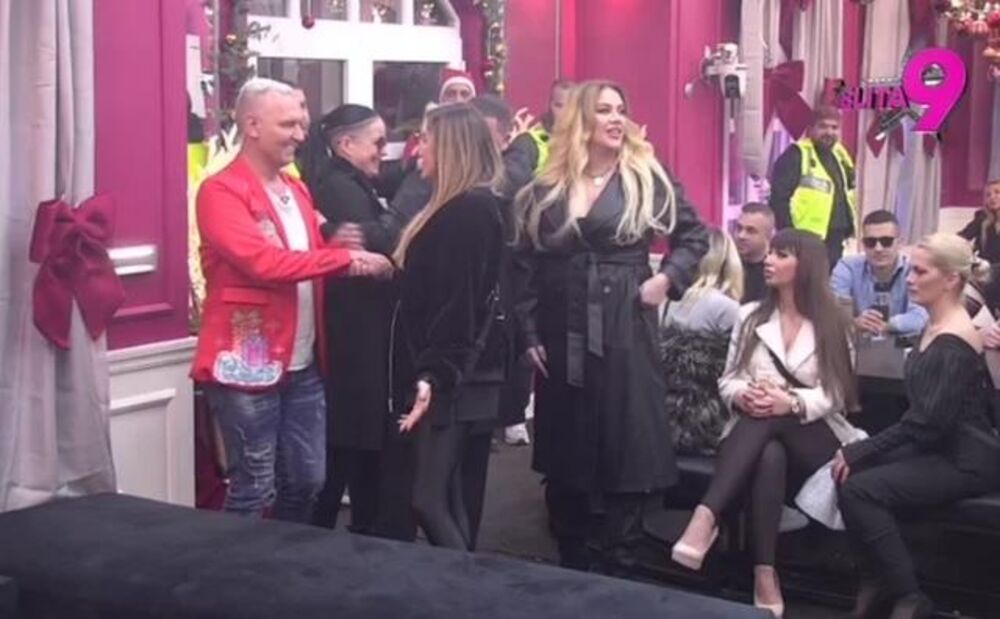 Ana Ćurčić, Milena Kačavenda