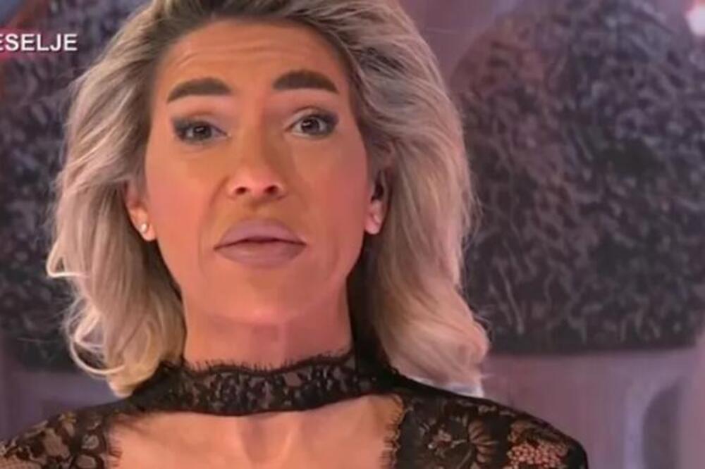 JOVANA JEREMIĆ ŠOKIRALA JUTARNJEM PROGRAMU NA PINKU! Gledaoci ZBUNJENI ONIM ŠTO JE REKLA: "Doći će do..."