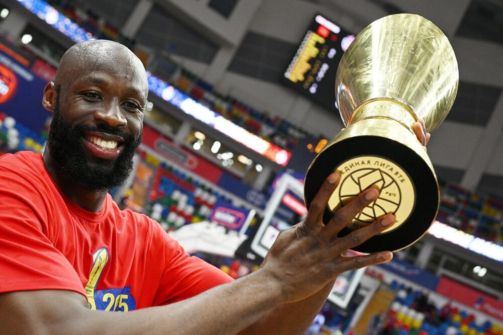 Tonje Džekiri novo pojačanje Partizana (Foto)