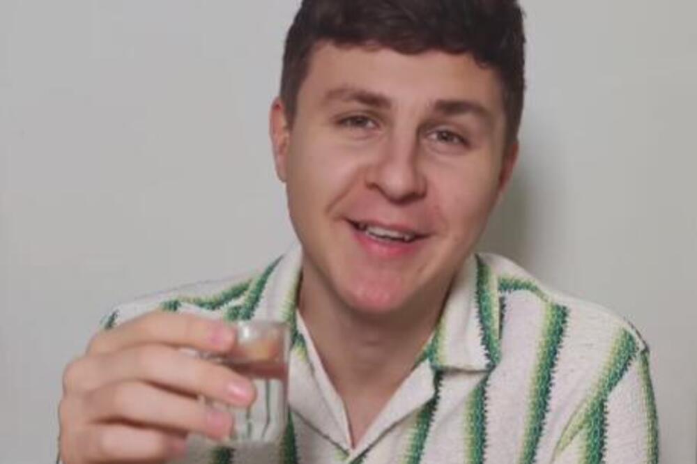 "ALI KAD JE OTIŠAO ŽELJKO OBRADOVIĆ..." Bogdan se iz Rusije preselio u Novi Sad, pa...Ovo ga je OSTAVILO BEZ TEKSTA