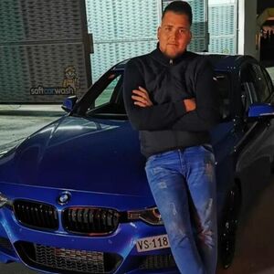 OVO JE SRBIN KOJI JE POVREĐEN U KLUBU SMRTI U ŠVAJCARSKOJ: Predragu jedna stvar bukvalno spasila život! (FOTO)