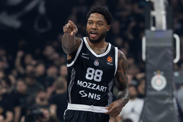 Partizan dobija duplo veći novac za Tajrika Džonsa!