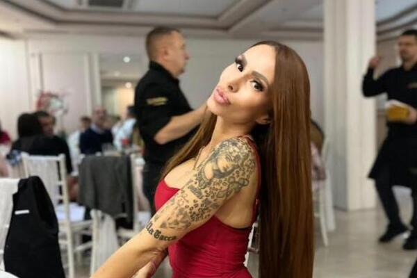 Ne čudi što narod bruji o njoj: Kad se pojavila ljudi nisu znali za sebe, razgolitila se i pokazala čime raspolaže