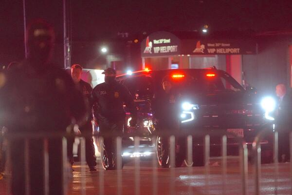 Pogledajte šta je Tramp uradio Maduru u samom centru Njujorka: Kakvo poniženje, ovako se ni sa STOKOM ne postupa!