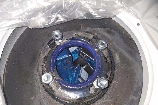 DA SE ČOVEK PREKRSTI I DESNOM I LEVOM RUKOM! Šok ZAPLENA na PREŠEVU! Carinici OTVORILI BOJLER, a u njemu... (FOTO)