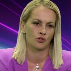 JOVANA ADVOKATICA DANAS GLAVNA TEMA! Isurele informacije na Pinku - gledaci uživo gledali RASKRINKAVANJE