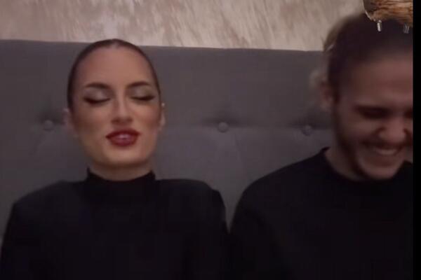 "ŽENO, UPI**IĆU SE OD SMEHA!" Barbara sa sve KOKOŠKOM NA GLAVI zasmejala Srbe - pogledajte samo šta radi na SNIMKU