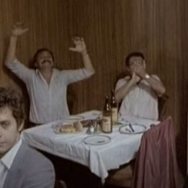 Svi je znate, a niko nije shvatio da je baš ona ćerka Milana iz Žikine dinastije: Udata je za našeg čuvenog glumca