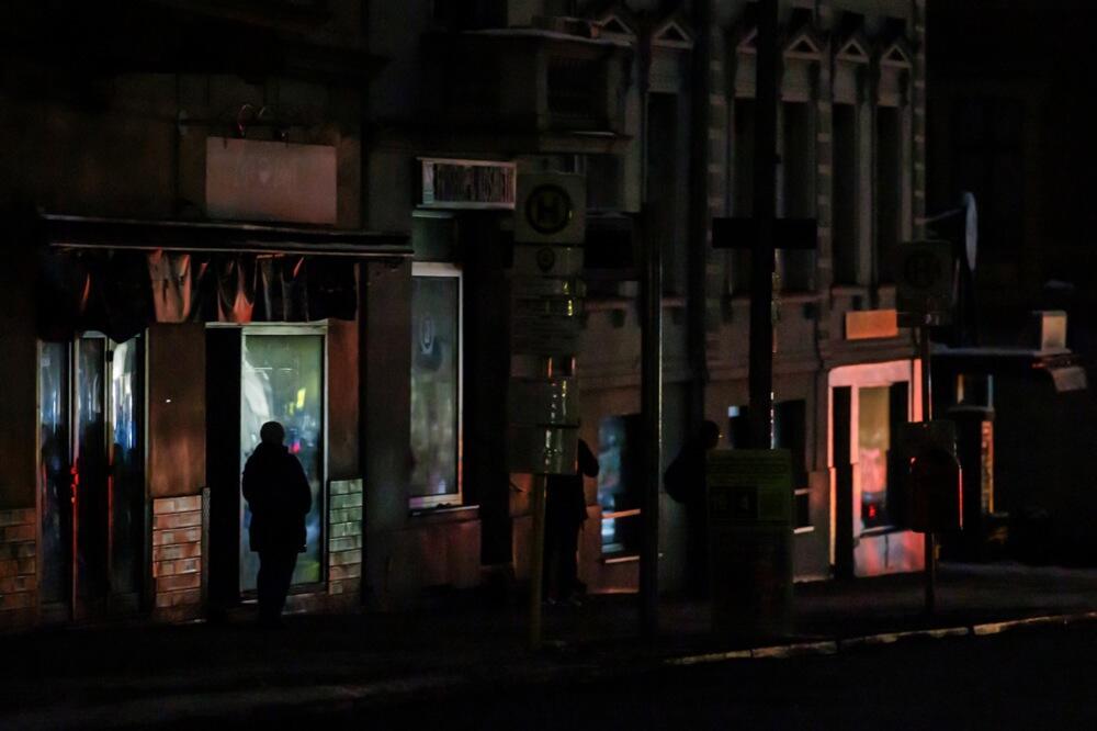 OVO NIJE VIĐENO OD DRUGOG SVETSKOG RATA! Berlin u totalnom mraku, 45.000 domova bez struje grejanja - USRED ZIME!