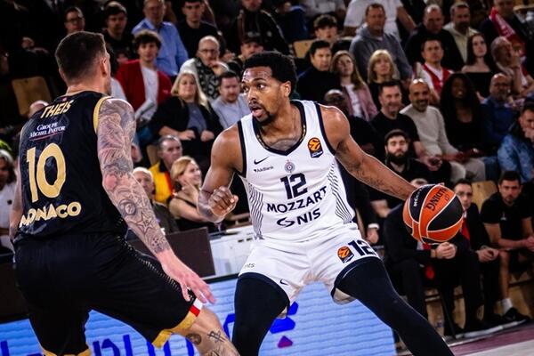 Bez odbrane se ne može u Evroligi: Monako napunio koš Partizana i naneo mu novi poraz!