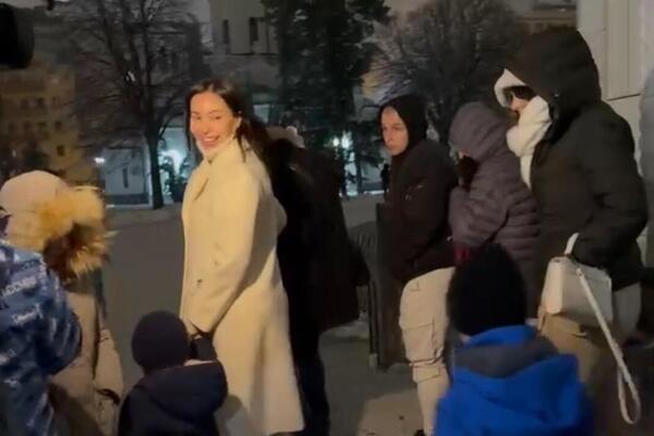 "OTIŠLA U PRAVE RUKE": Poznato ko je izvukao paricu kod Ražnatovića! Oglasio se srećnik