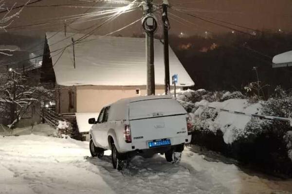 KRVAVI BOŽIĆ U SRBIJI! DUŠANA (16) BABA I DEDA OTHRANILI, A ON IH UPUCAO ZBOG PARA? Isplivali potresni detalji!