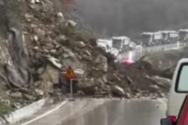 APOKALIPTIČNE SCENE IZ ALBANIJE: Voda napravila haos, veliki broj poplaveljnih kuća! (VIDEO)