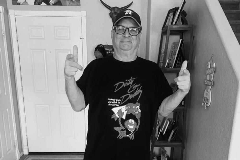 UMRO BRAT POZNATOG GLUMCA! Izveštaj patologa ledi krv u žilama, javnost u šoku