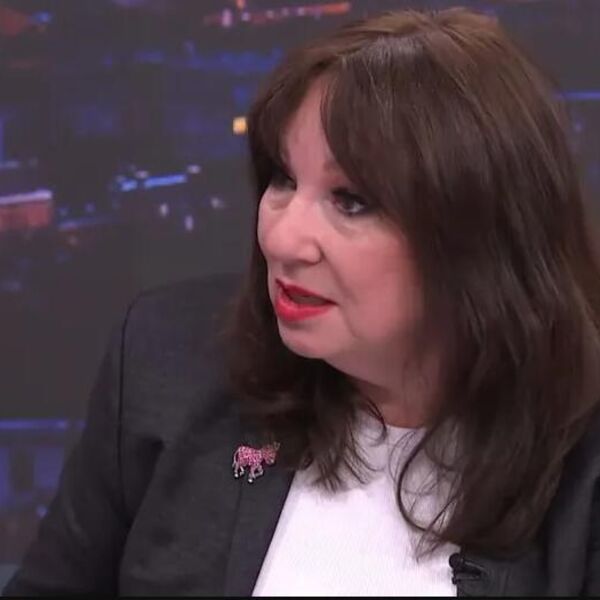 SKANDAL U PROGRAMU! Voditeljka vikala na kolegu da je SOCIOPATA i DEBIL! Mikrofon ostao uključen - ŠOK