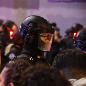 TRAMPOV AGENT RADNIO DVE OSOBE U PORTLANDU! Novi haos nakon što je žena brutalno ubijena, gori cela zemlja (VIDEO)