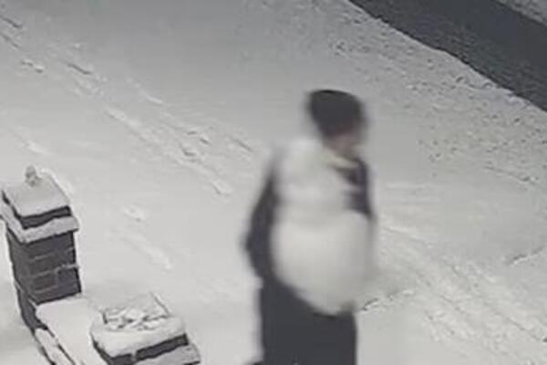 ČOVEK UKRAO SNEŠKA BELIĆA ZA PRAZNIKE! Ljudi u šoku gledaju snimak sa nadzornih kamera, jezivo (VIDEO)