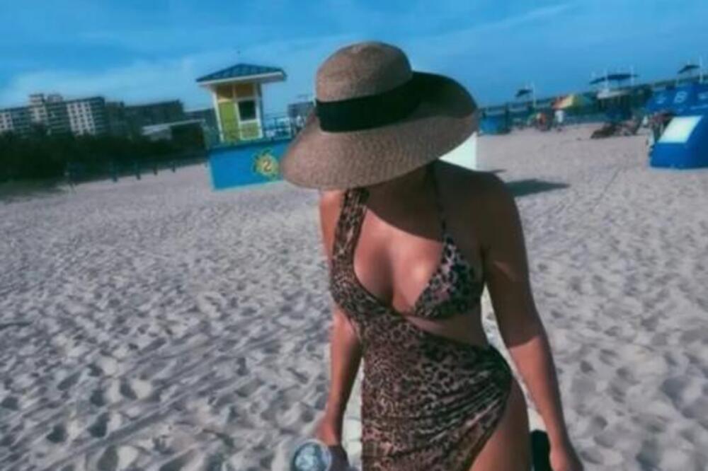 SVAKA ČAST! Pevačica se ugojila 12 kilograma, a sad NEPREPOZNATLJIVA (FOTO)