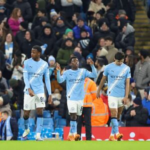 Siti brojao do 10, Semenjo dominirao na debiju!