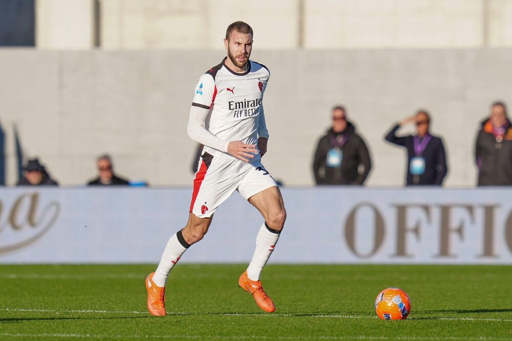 Strahinja Pavlović na utakmici Fiorentine i Milana