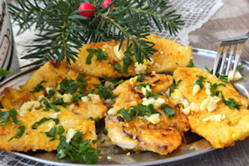 Od ovog specijaliteta kreće voda na usta: Šnicle sa susamom i belim lukom koje će tamaniti cela porodica