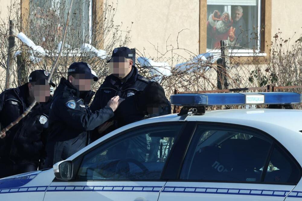 Policija zatekla šok scenu u hostelu u Surčinu: Momentalno palo hapšenje!