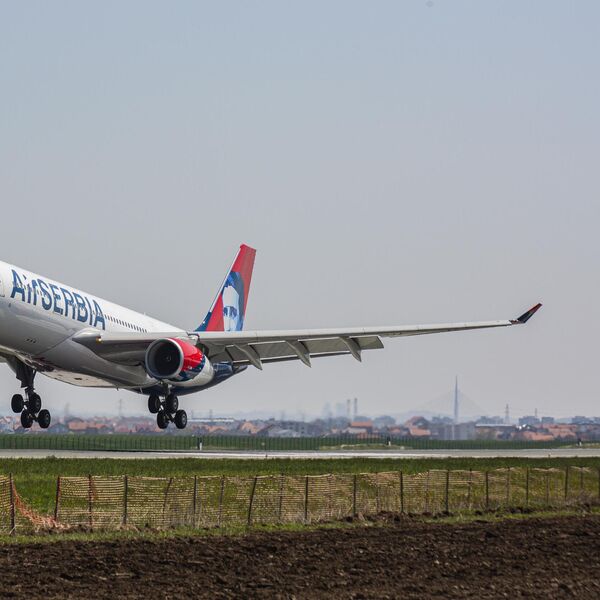 AVION ER SRBIJE SLETEO U RIJAD: Oko 170 putnika stiže u Beograd! Nastavlja se evakuacija Srba