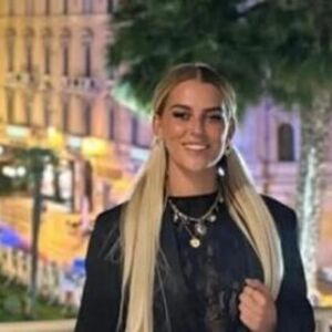 OVO JE DEVOJKA KOJA JE IZAZVALA POŽAR U BARU SMRTI U KOM JE POGINUO SRBIN! Stradala je u NAJGORIM MUKAMA! (FOTO)