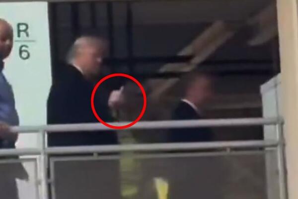 Tramp izgubio svaku kontrolu pred kamerama, snimak se širi društvenim mrežama: "Јeb* se!"