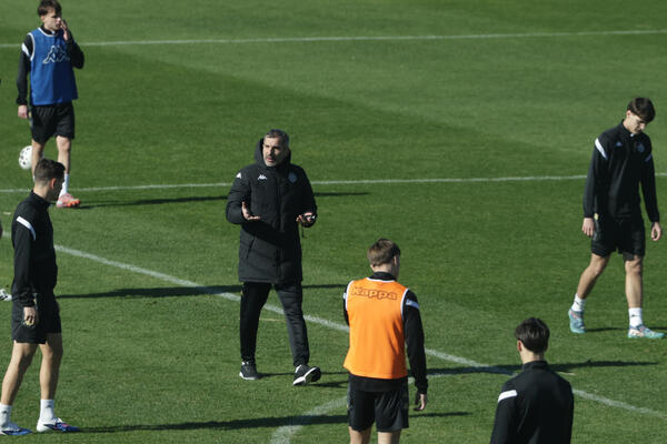 Mura razbila očajni Partizan u Antaliji (Video)