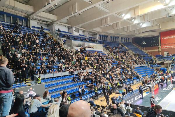 Poluprazan Pionir dočekao košarkaše Partizana i Olimpijakosa! (Video)