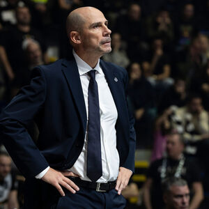 Đoan Penjaroja upitan o ostavci! "Za mene je čast što sam došao ovde..." (Video/Foto)