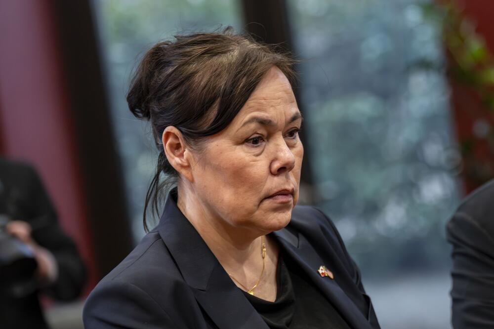 Ministarka Grenlanda JEDVA ZADRŽALA SUZE! Otkrila šokantne detalje razgovora u Beloj kući - POTPUNO JE SLOMLJENA!