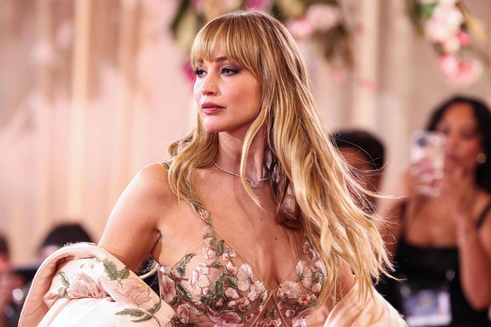 STRUČNJACI ĆUTE, ZAVODNICA GOVORI! 15 minuta koje menjaju sve u spavaćoj sobi - ovo SPAŠAVA BRAK, OTKRILA TAJNU