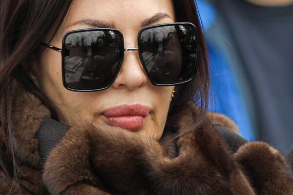 CECA RAŽNATOVIĆ SKROZ ĆELAVA! O ovom snimku javnost dugo nije imala pojma, evo zašto nikada nije objavljen (FOTO)