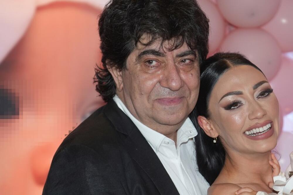 STEVA OŽENIO 30 GODINA MLAĐU I NEĆE DA GA ZOVU "DEDA"! Moćnik stvorio mnoge PEVAČICE, jedna ga u SPAVAĆICI dočekala